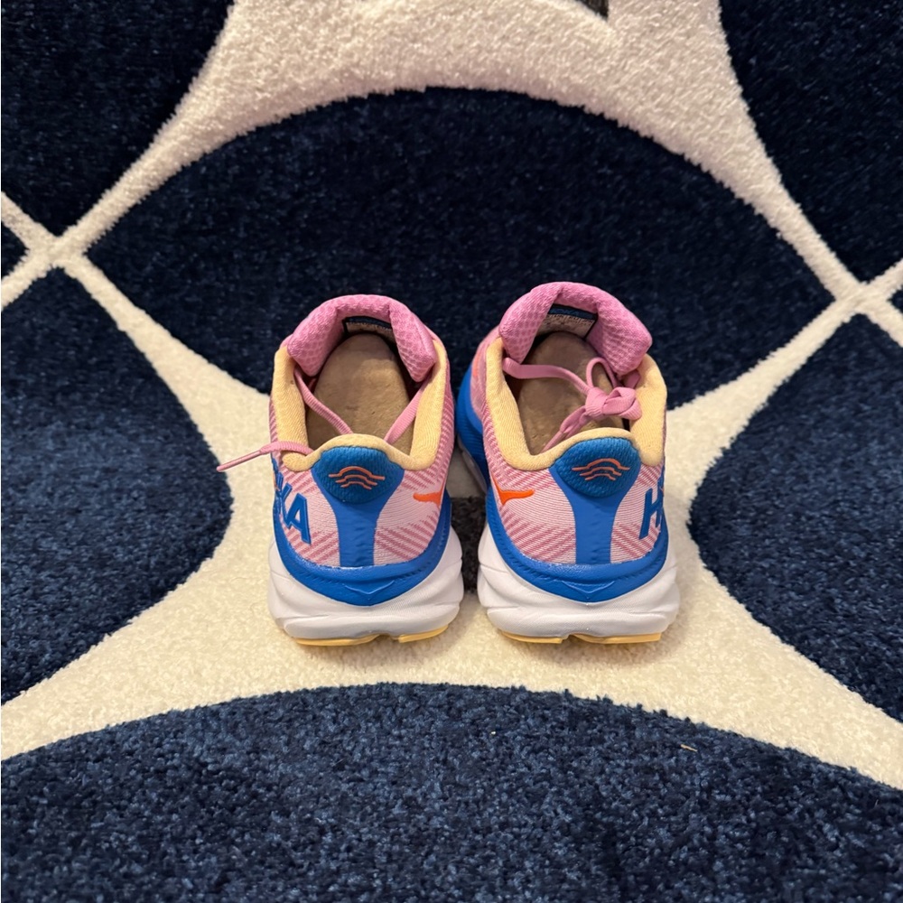 Hoka One One Clifton 9 Pink And Blue Women’s Size 8.5 - Picture 4 of 6